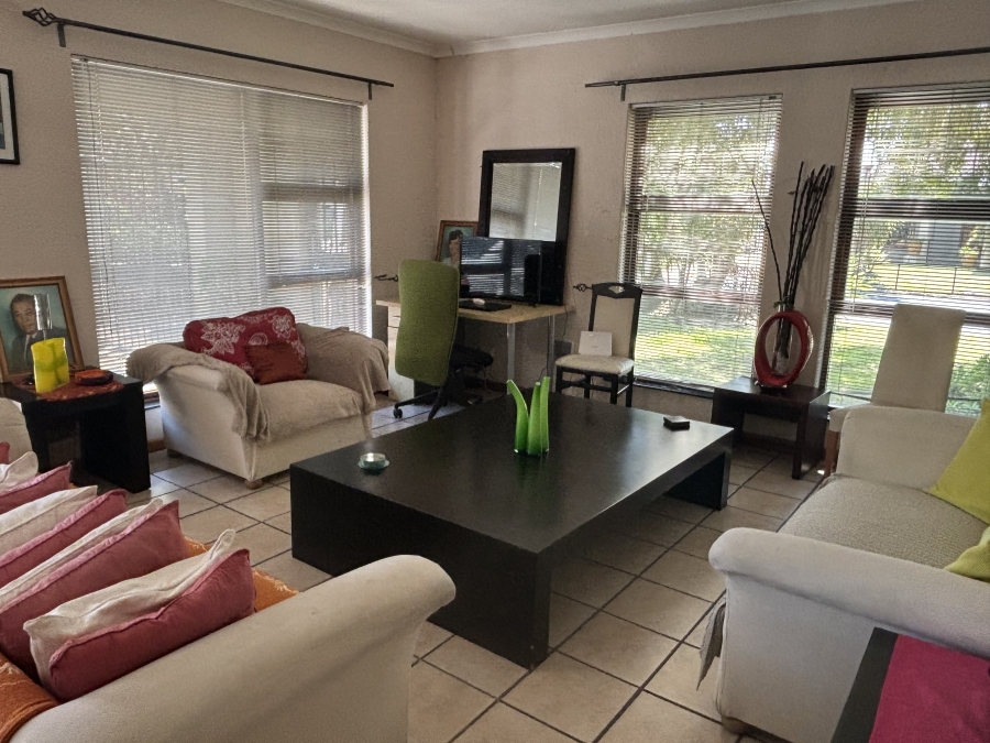 3 Bedroom Property for Sale in Tygerdal Western Cape